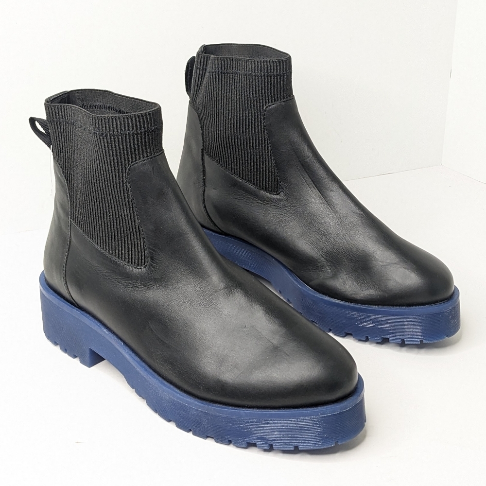 Secret Celebrity Chelsea Boots, Black, Women's 11